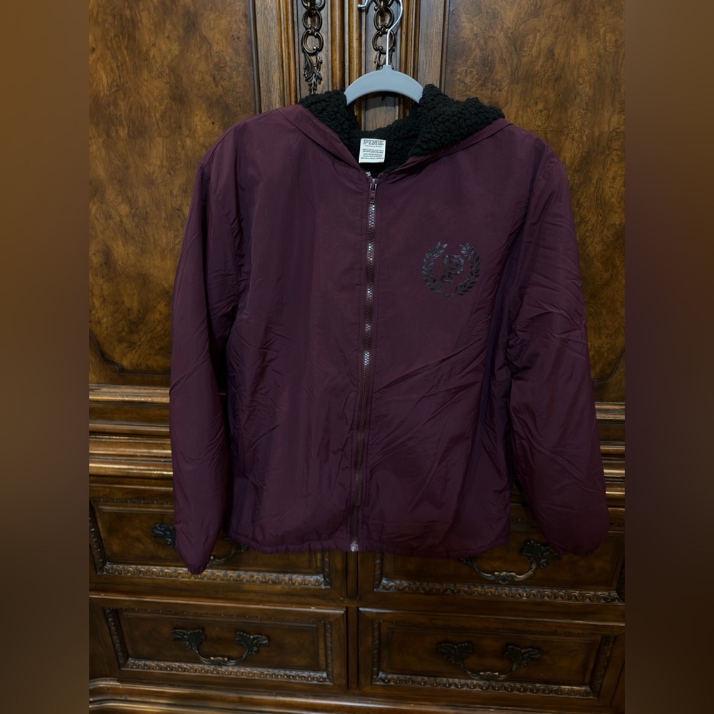 PINK Victoria's Secret Burgundy Zip-Up Jacket with Black Sherpa Hood XS